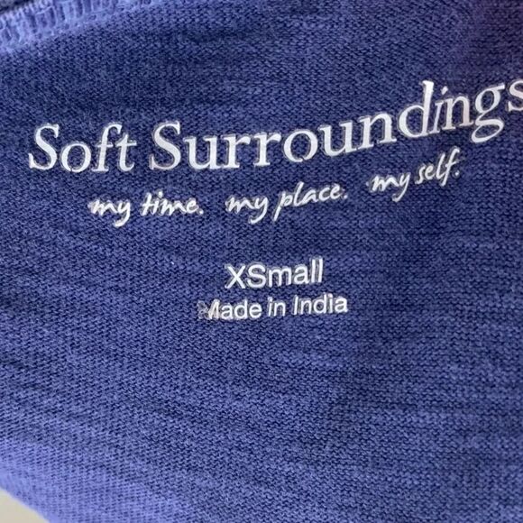 Soft Surroundings Floral Embroidered Top Navy Blue 100% Cotton Long Sleeve XS - Picture 4 of 8